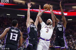 这位年轻球 这位年轻球